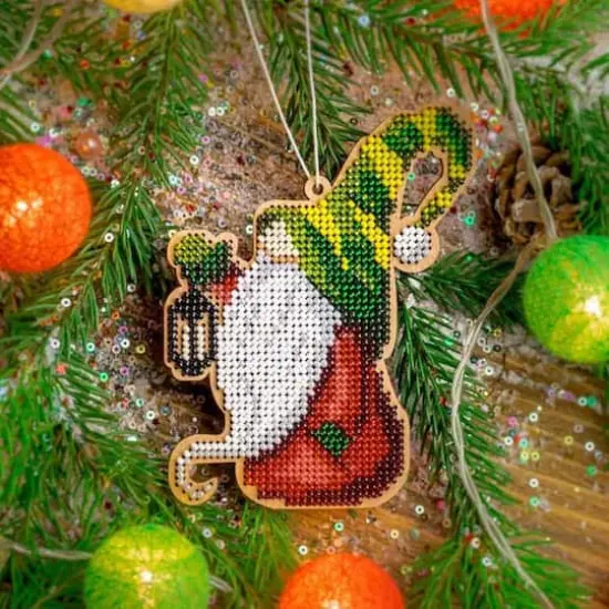 Wonderland Crafts Green & Yellow Gnome Bead Embroidery on Wood Kit {3}