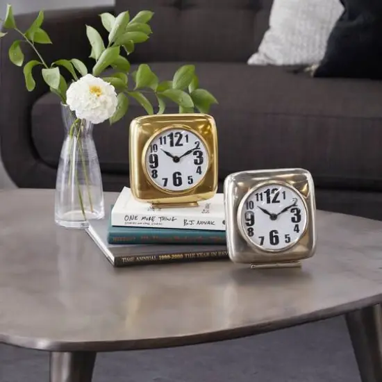 6" Contemporary Aluminum Clock Set {8}