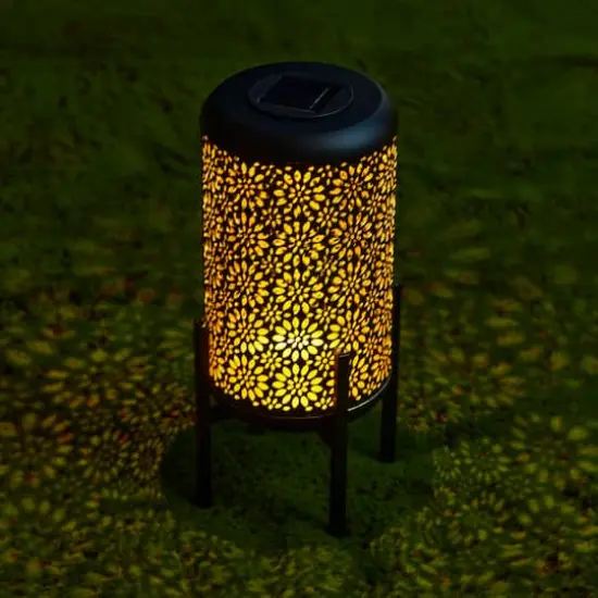 Glitzhome&reg; 14.25" Black Metal Cutout Flower Pattern Solar Powered LED Outdoor Lantern {4}