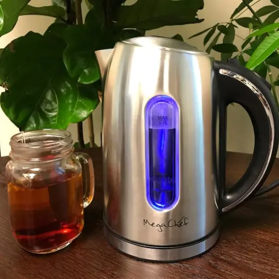 MegaChef 1.7L Stainless Steel Electric Tea Kettle {5}