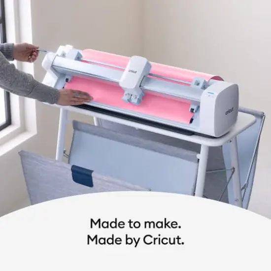 Cricut&reg; 25" Removable Smart Vinyl&trade; Light Pink {5}