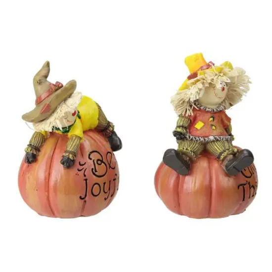 Scarecrow on a Pumpkin Tabletop D&eacute;cor Set {3}
