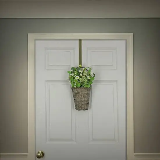 18" Daisies & Berries Spring Wall Basket {3}