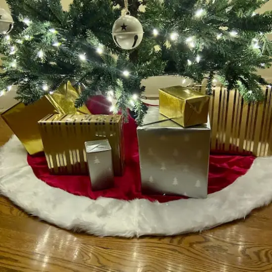 Haute Decor 54" Red & White Velvet Christmas Tree Skirt {3}