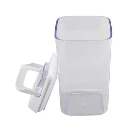 Kitchen Details Airtight Stackable Container {9}