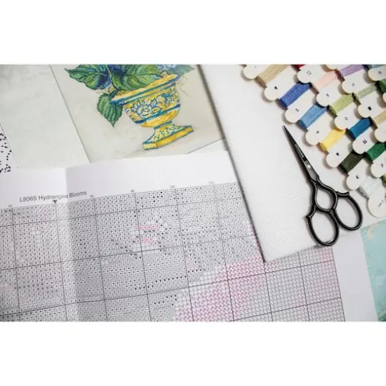 LetiStitch Hydrangea Blooms Counted Cross Stitch Kit {11}