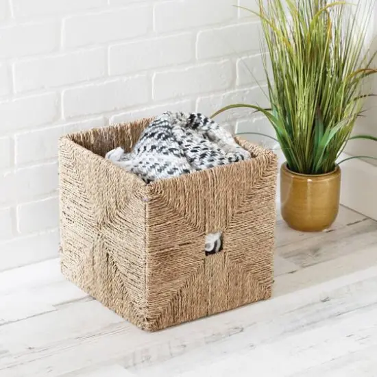 Honey Can Do Woven Seagrass Basket {1}