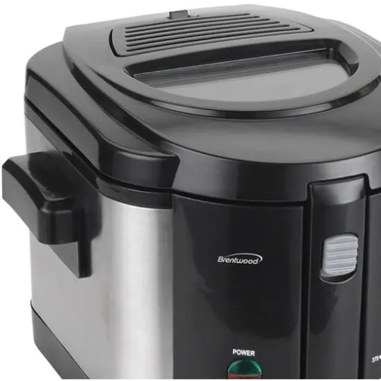Brentwood 8-Cup Electric Deep Fryer {4}