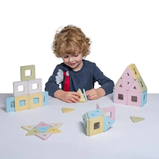 Polydron&reg; KinderMag Pastel Construction Play Set {6}