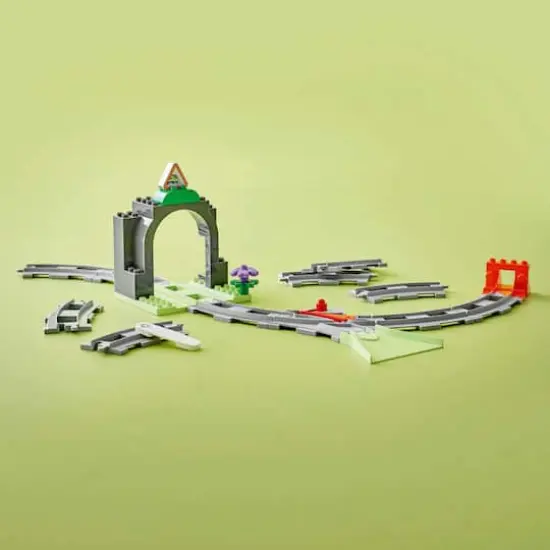 LEGO&reg; DUPLO&reg; Town Train Tunnel and Tracks Expansion Set 10425 {7}