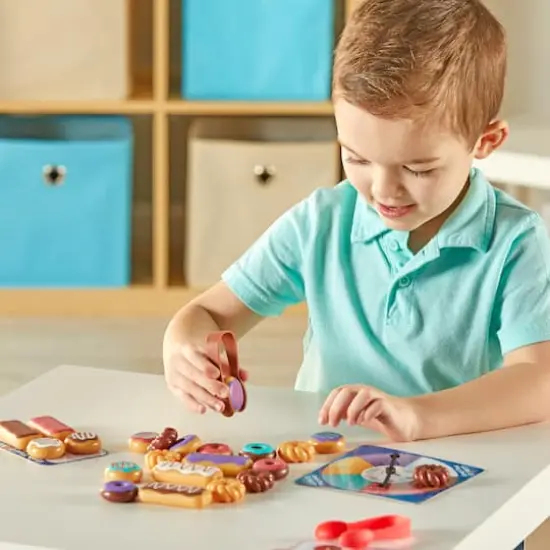 Learning Resources Donut Dash Fine Motor Game {4}