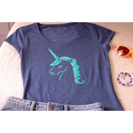 Cricut&reg; Smart Iron-On&trade; Holographic Translucent Blue {8}