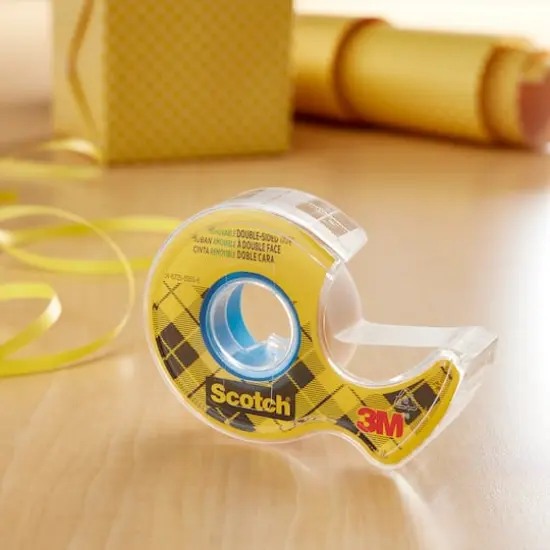 Scotch&reg; Double Sided Removable Tape {3}