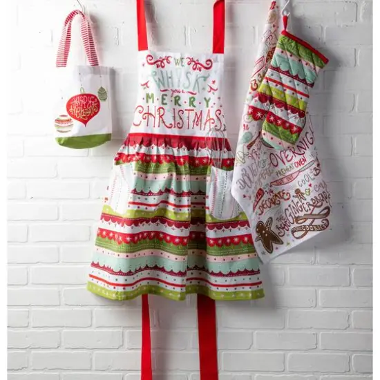 DII&reg; Cozy Christmas Kitchen Set {8}