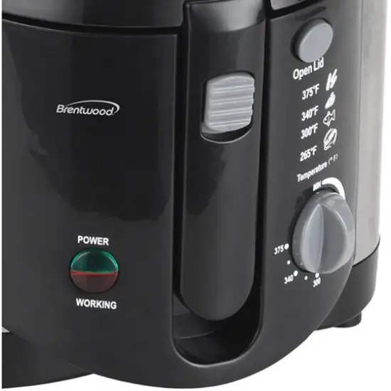 Brentwood 8-Cup Electric Deep Fryer {3}