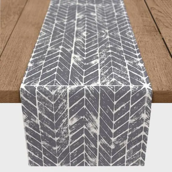 Distressed Chevron Indoor/Outdoor Table Runner Gray {3}