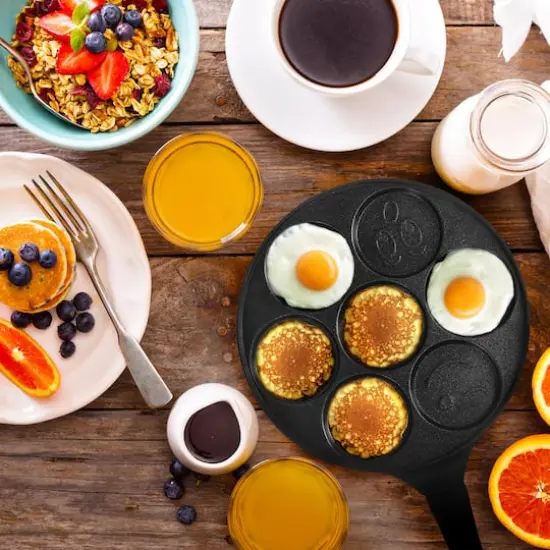 MegaChef 10.5" Happy Face Emoji Aluminum Nonstick Pancake Maker Pan with Cool Touch Handle {9}