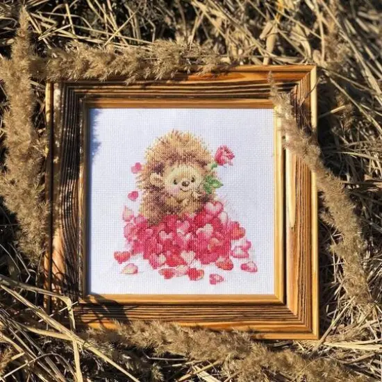 Alisa In Love Cross Stitch Kit {3}