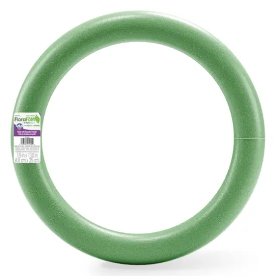 FloraCraft&reg; FloraFōM Extruded Wreath Green {3}