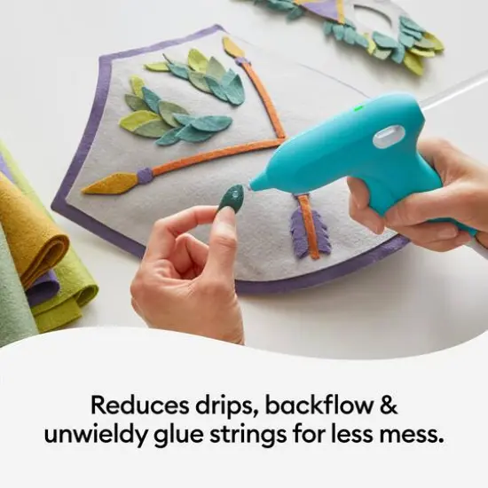 Cricut&reg; Glue Gun {6}