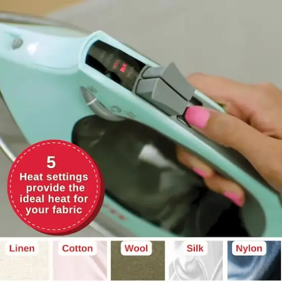 SINGER&reg; Mint SteamCraft Plus Iron {6}