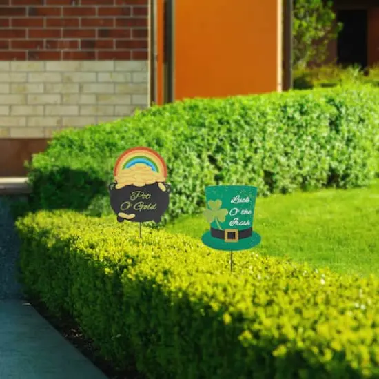 Glitzhome&reg; St. Patrick's Pot of Gold & Leprechaun Hat Metal Yard Stake Set {4}