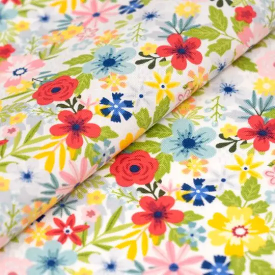 SINGER Patriotic White Floral Cotton Fabric {3}