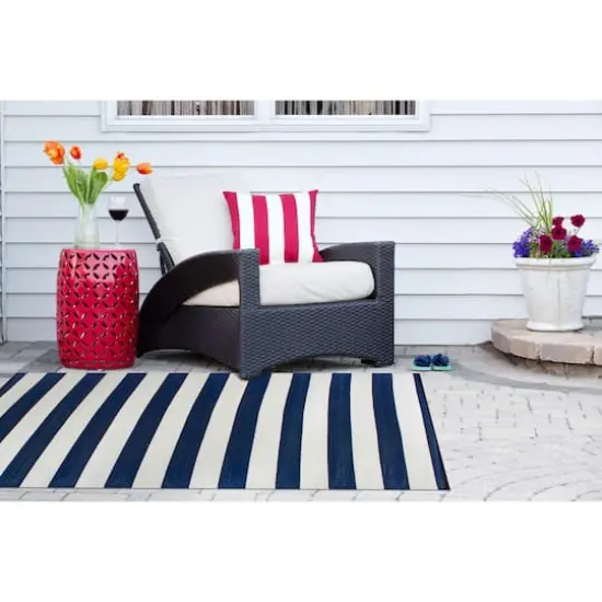 DII&reg; Navy & White Stripe Outdoor Rug, 4ft. x 6ft. {4}
