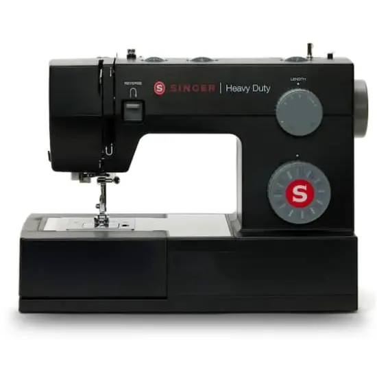 SINGER&reg; HD4432 Black Heavy Duty Sewing Machine {1}