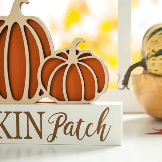 Glitzhome&reg; 11.75" Fall Wood Pumpkin Patch Table Sign {5}