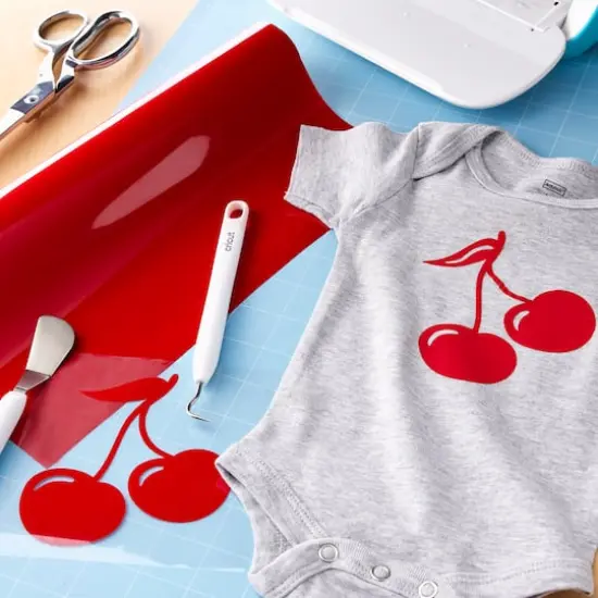 Cricut&reg; 12" x 24" Iron-On Red {7}