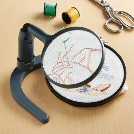 Magnifier Stand with Lamp by Loops & Threads&reg; {3}
