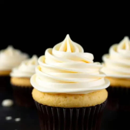 Bakell&reg; Petal Dust Edible Matte Finish Powder White {4}