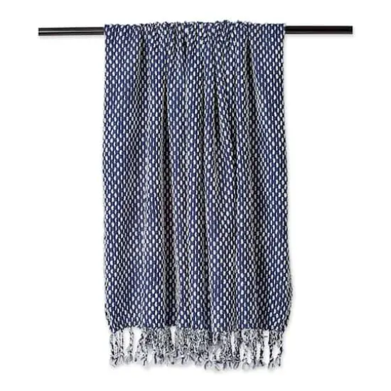 DII&reg; Navy & White Textured Acrylic Throw {8}
