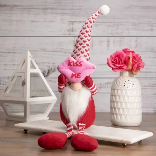 23" Sitting Kiss Me Lips Valentine's Day Gnome {3}