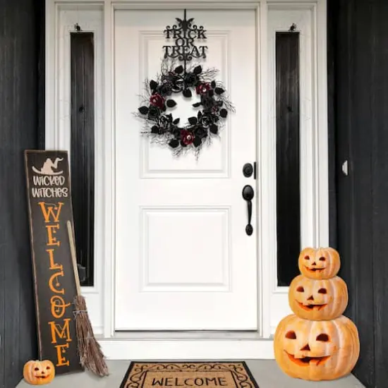 19" Halloween Trick or Treat Wreath Hanger {3}