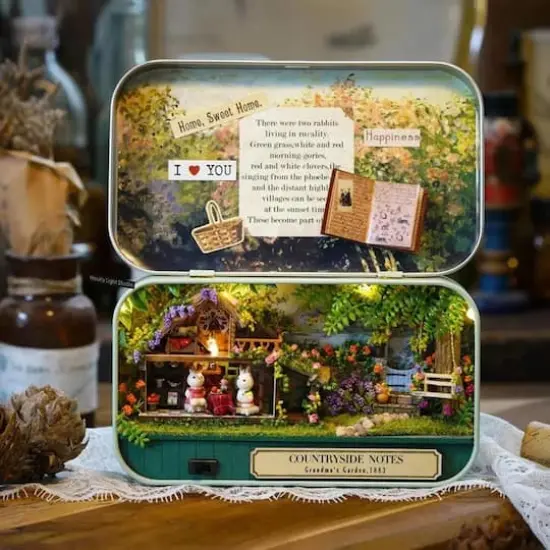 Wizardi Miniature Roombox: Countryside Notes {3}