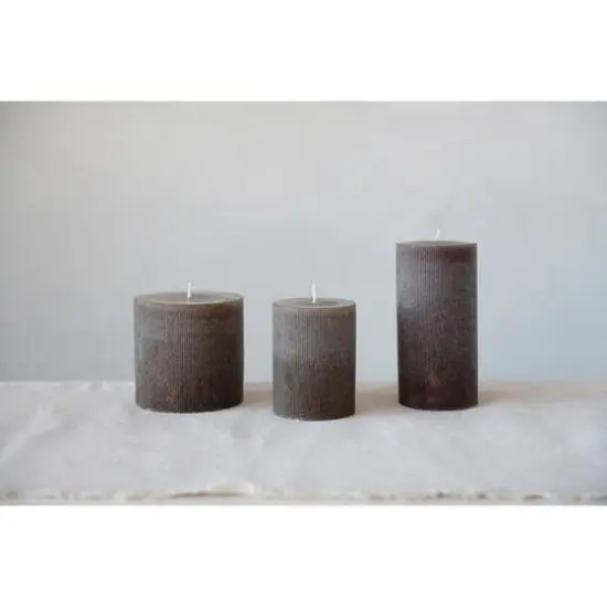 Hello Honey&reg; 4" x 4" Leather Unscented Pleated Pillar Candle {3}