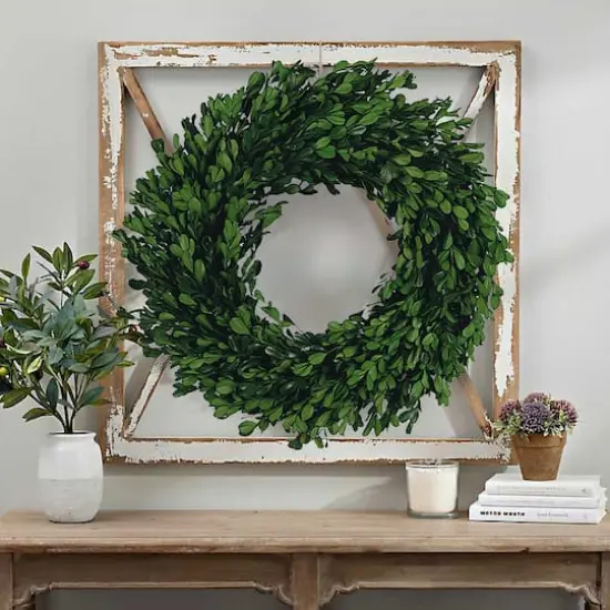 Hello Honey&reg; 13" Green Boxwood Wreath {3}