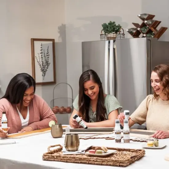 Varathane&reg; 2-in-1 Applicator & Wood Stain, 4oz. Golden Oak {6}