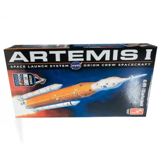 AMT&reg; NASA Artemis-1 Rocket 1:200 Scale Model Kit {1}