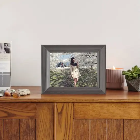 Aura Frames Graphite 10" x 8" Mason Digital Photo Frame {5}