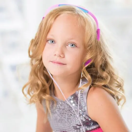 Peppa Pig Pink Kid-Safe Volume Limiting Headphones {6}