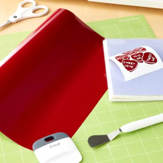 Cricut&reg; 12" x 48" Permanent Vinyl Dark Red {8}