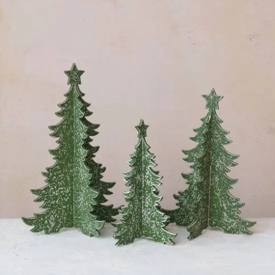 Hello Honey&reg; 18.75" Distressed Green Interlocking Christmas Tree with Star {3}