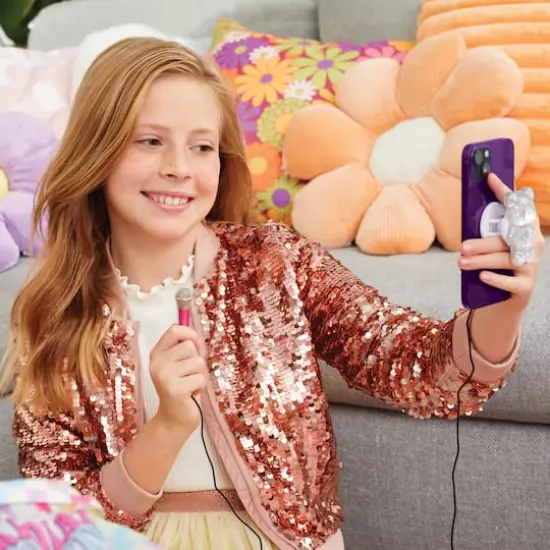 Make It Real&trade; 3C4G Lights, Camera, Action! Digital Creator Set {3}