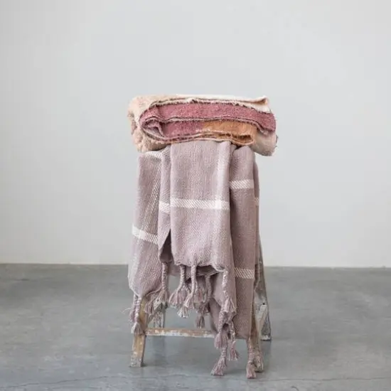 Hello Honey&reg; Multicolor Striped Tuft Throw Blanket {3}