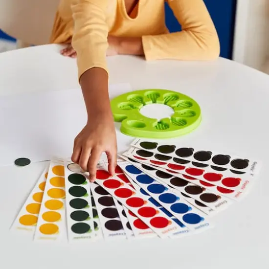 Crayola&reg; Pop & Paint Washable Watercolor Palette {7}