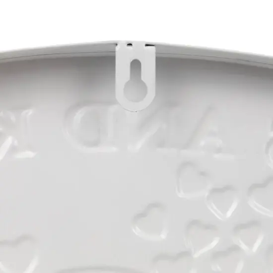 18" Hugs and Kisses Valentine's Day Wall Sign {7}