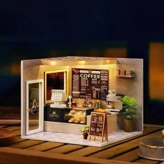 Wizardi Caf&eacute; Miniature Dollhouse Roombox Kit {8}